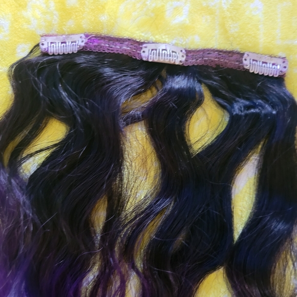 BELLAMI 24 inch clip in extensions BUNDLED - Picture 16 of 16